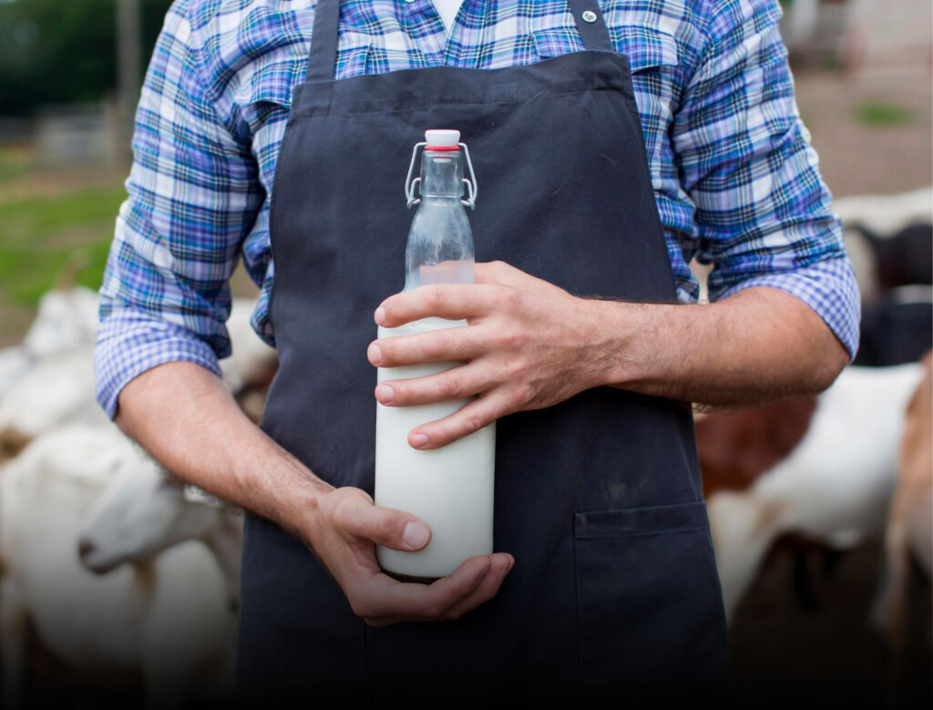 GOAT MILK NUTRITIONAL AND HEALTH BENEFITS OF GOAT MILK