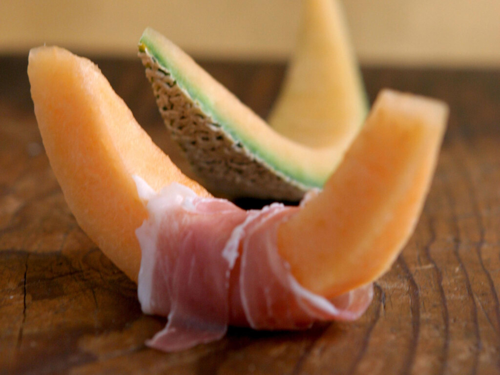 Recipe Cantaloupe With Prosciutto Whole Foods Market
